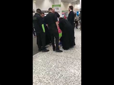 muslim shoplyfter|Shoplyfter Muslim Porn Videos .